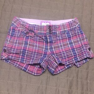 American Eagle Outfitters - Plaid shorts